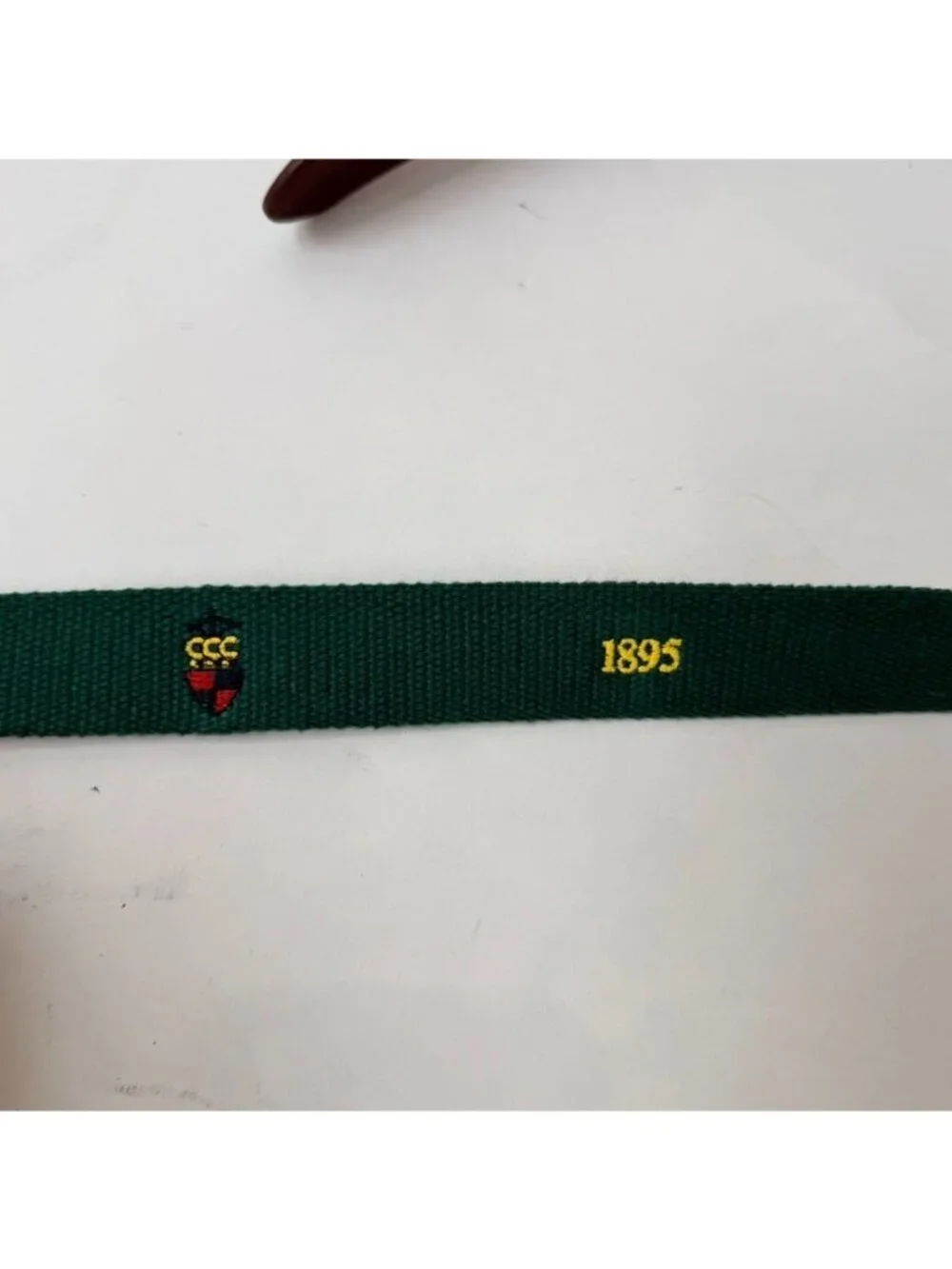 Reel Point Shelter embroidered Needlepoint Canvas Belt Green Men's Size 36